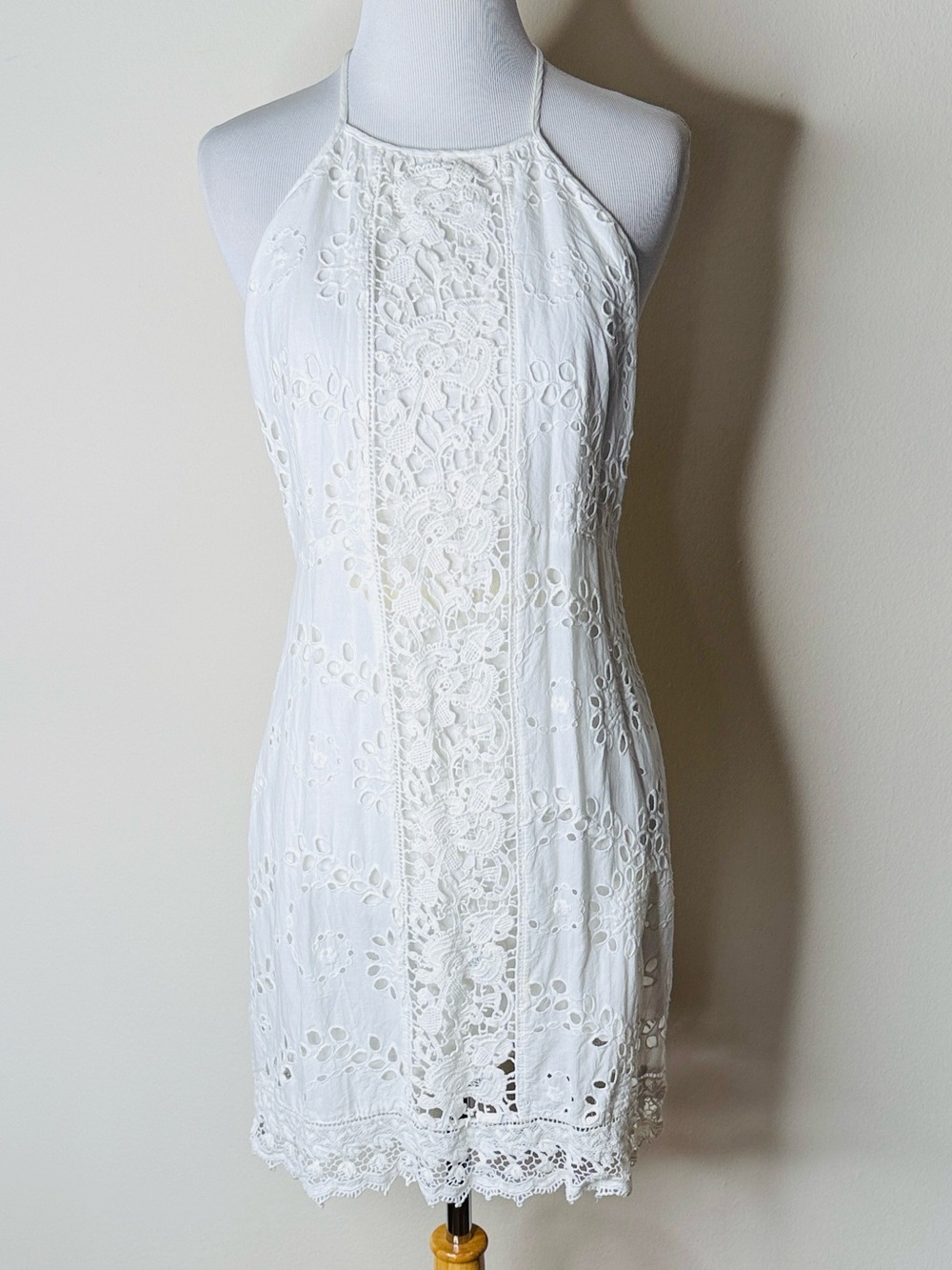 Zara White Eyelet Halter Mini Dress - Picture 2 of 7